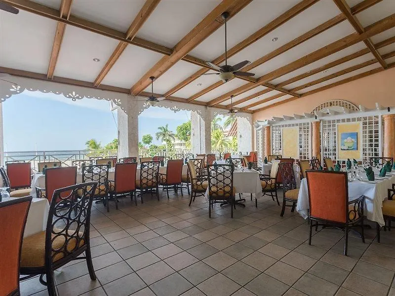Catalonia Montego Bay Hotel 4*,