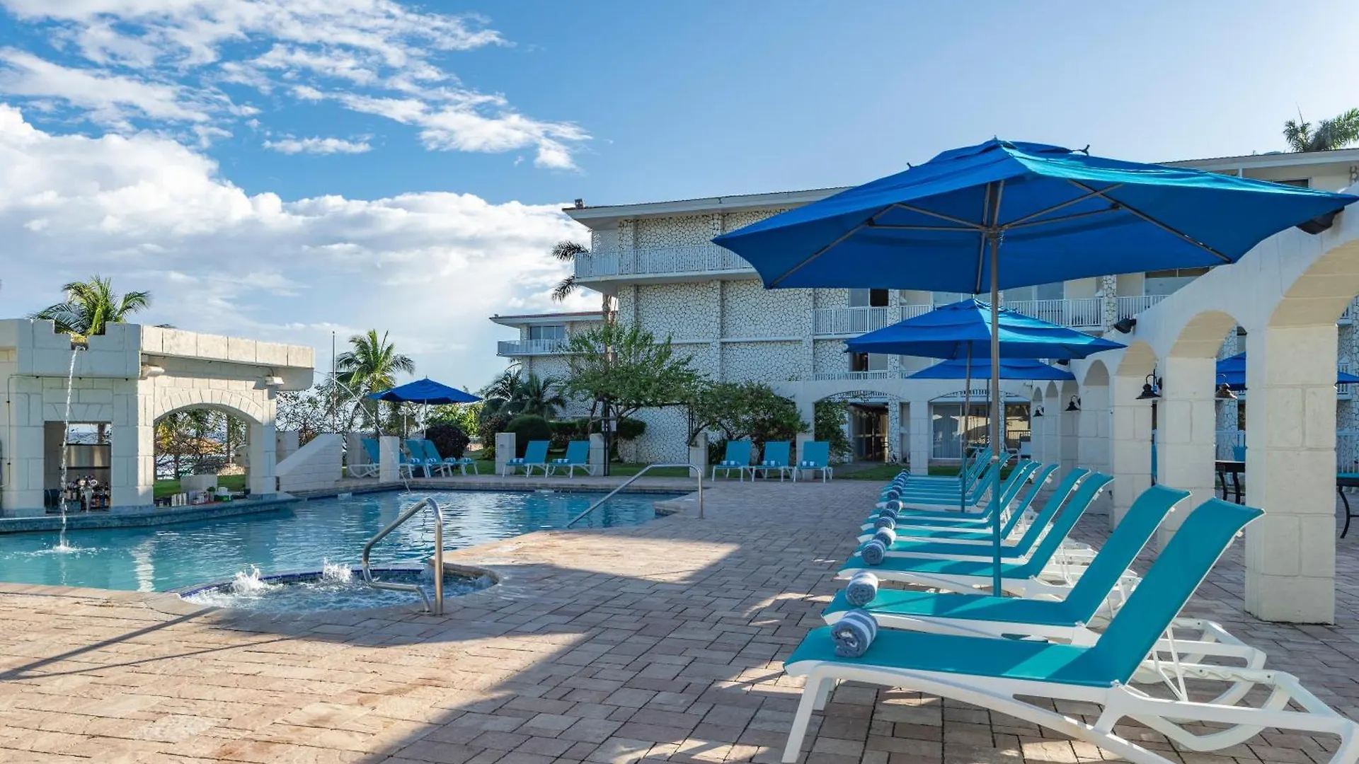 Catalonia Montego Bay Hotel 4*,  Jamaica