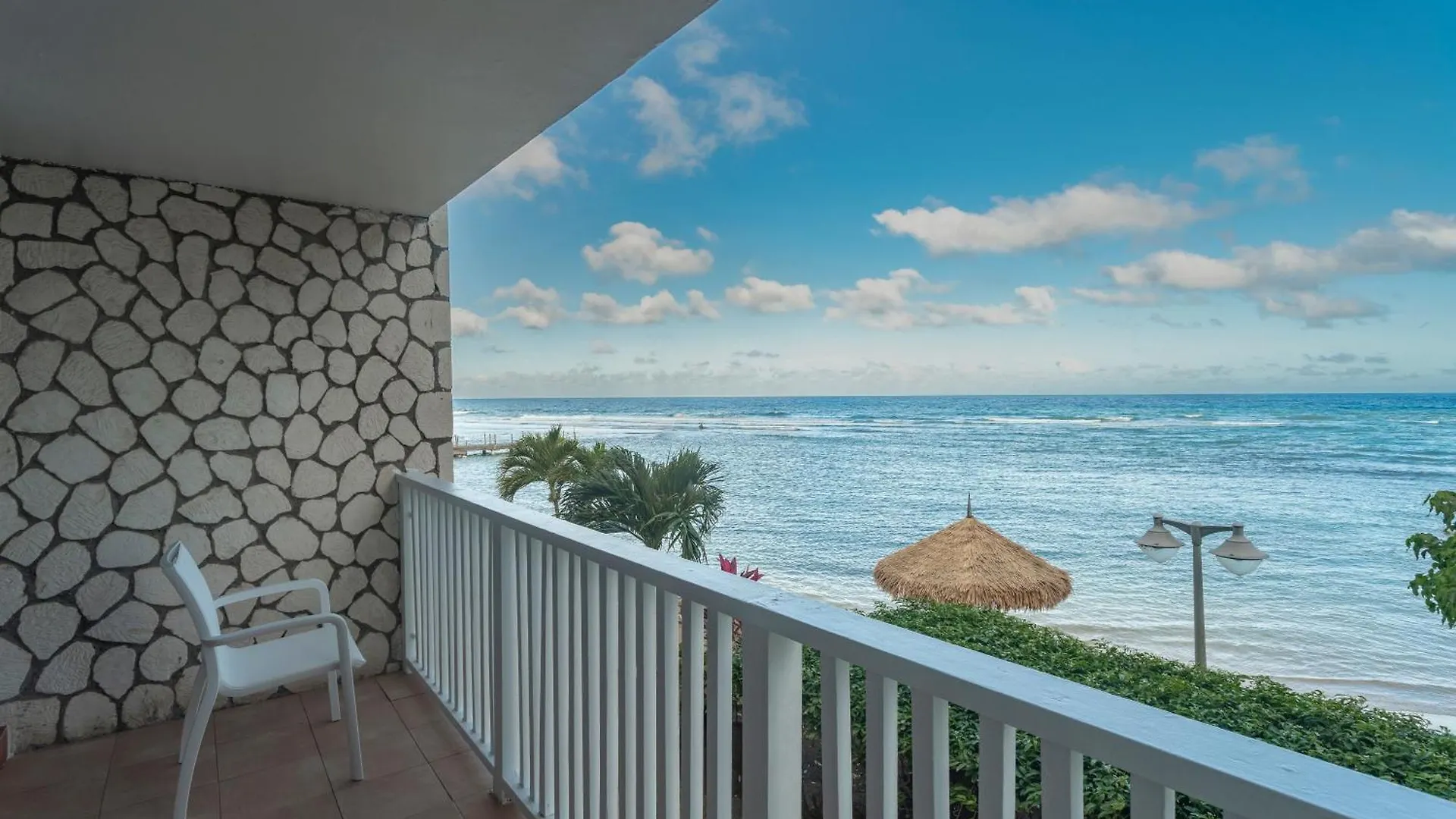Catalonia Montego Bay Hotel 4*,